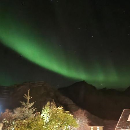 Lofoten Overnatting - Ballstad Eksteriør billede